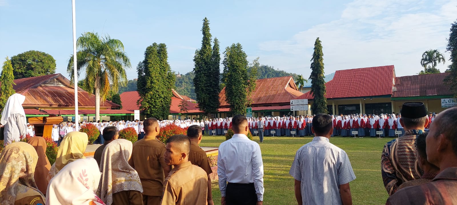Sebanyak 430 Siswa Baru SMAN 2 Painan Ikuti Masa Pengenalan Lingkungan Sekolah