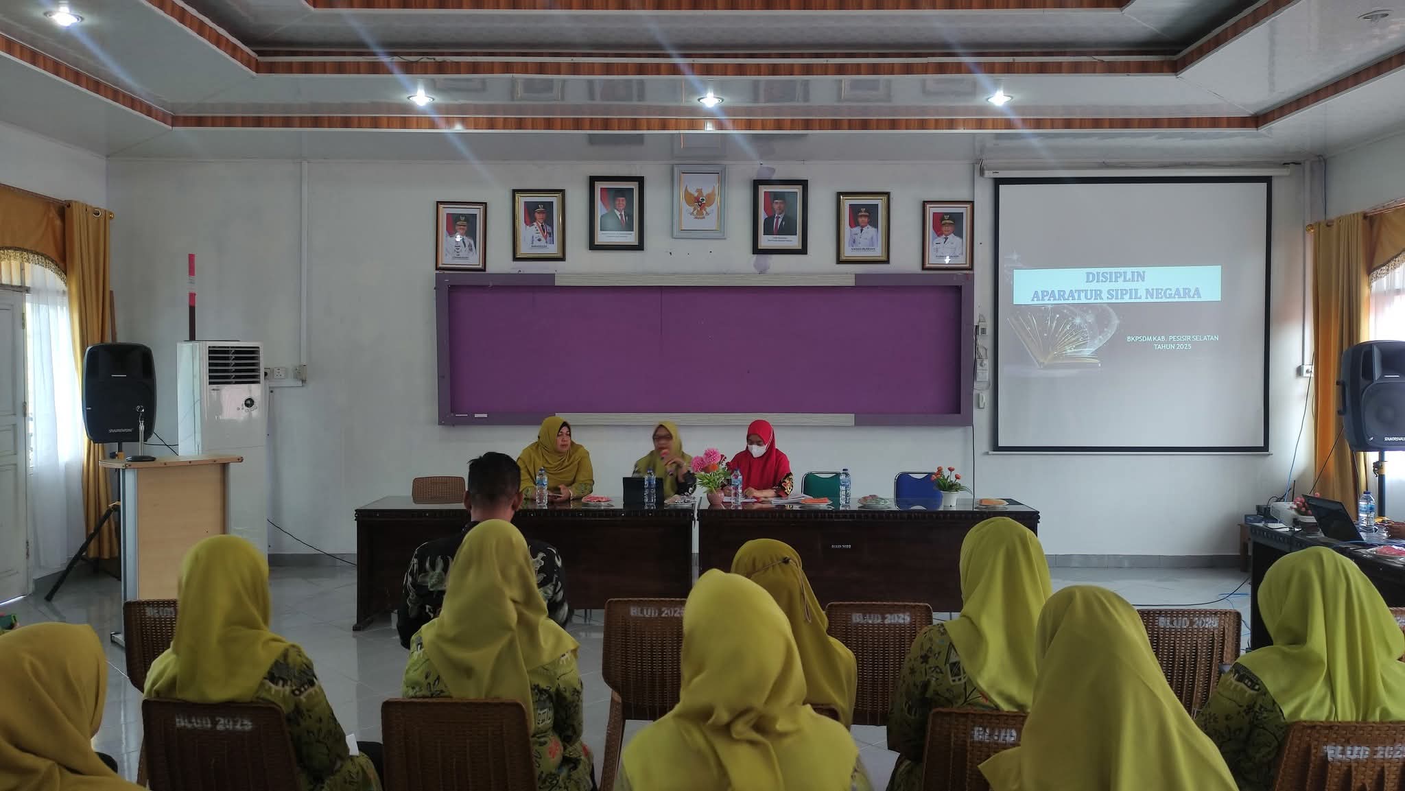 RSUD M Zein Painan Gelar Sosialisasi Disiplin ASN, Tegaskan Pentingnya Integritas Layanan