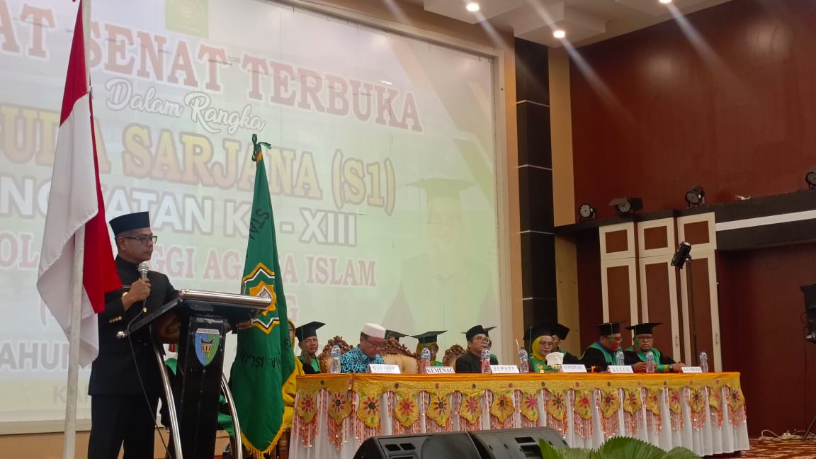 STAI MA Bayang Gelar Wisuda Sarjana Angkatan XIII, Wabup Risnaldi Tekankan Pentingnya Kebersamaan Membangun Kampus