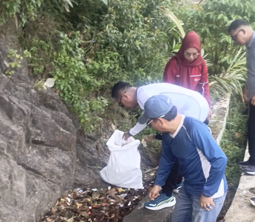 Peringati World Cleanup Day 2025, Pemkab Pesisir Selatan Gelar Aksi Bersih-Bersih