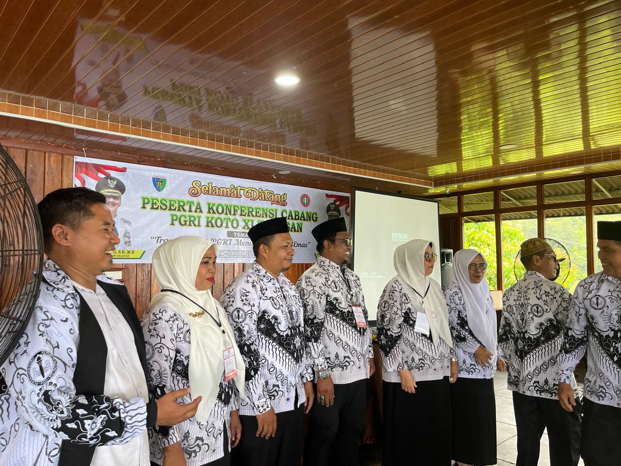 Konfercab XXIII PGRI Koto XI Tarusan: Adisman Terpilih untuk Kedua Kalinya