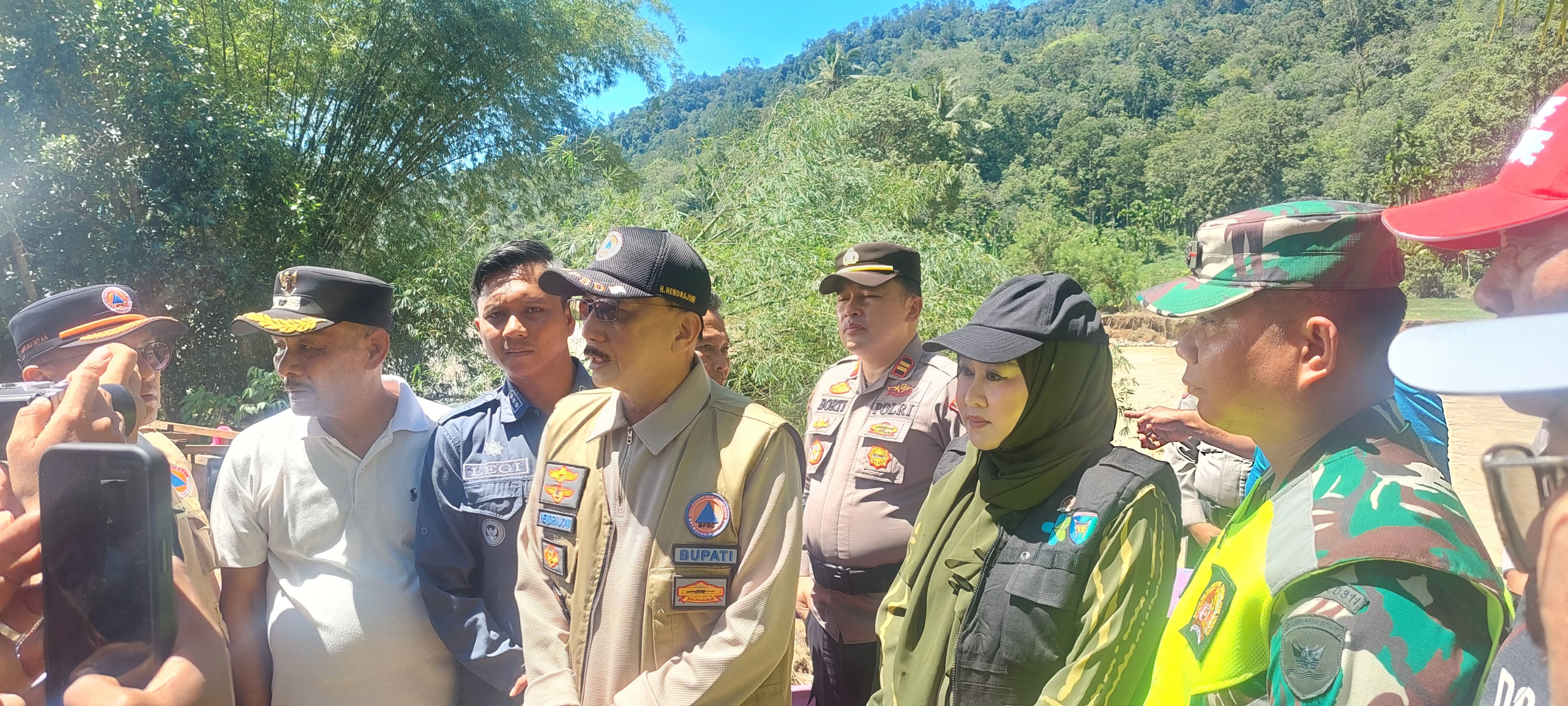 Pemerintah Kabupaten Pesisir Selatan Tetapkan Masa Tanggap Darurat Bencana Banjir Hingga 7 Desember 2025