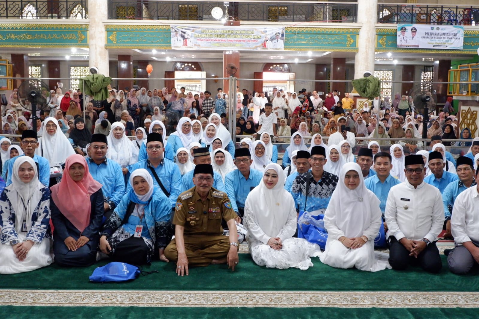 Bupati Hendrajoni Lepas 209 Jamaah Calon Haji Pesisir Selatan Tahun 1447 H/2026 M