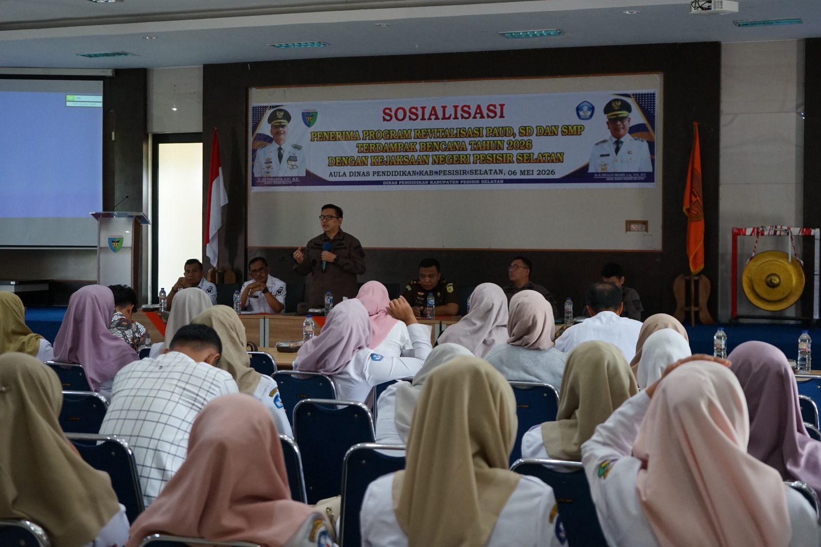 Kejari Pesisir Selatan Ingatkan Risiko Hukum Revitalisasi Sekolah, Dana Capai Rp26 Miliar