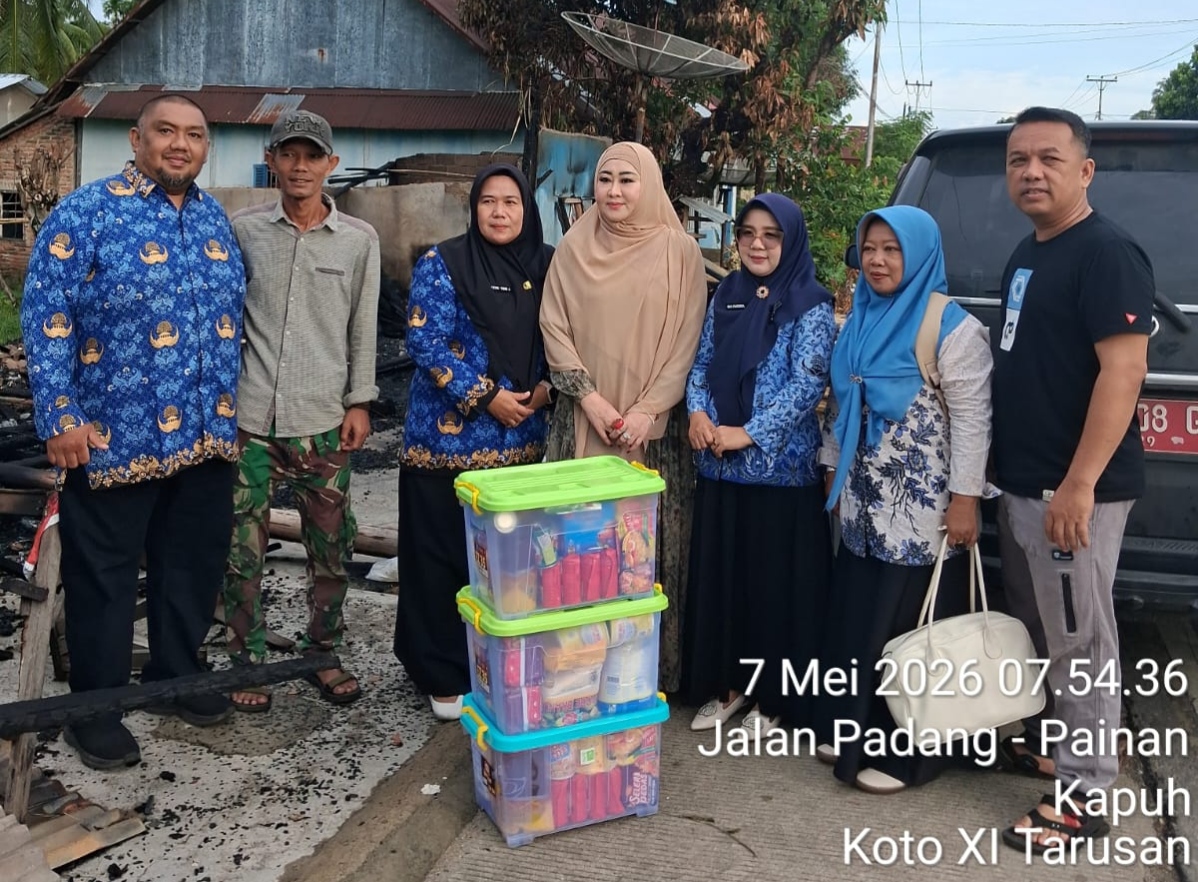 Lisda Hendrajoni Tinjau Korban Kebakaran di Nagari Kapuh, Salurkan Bantuan dan Penguatan Moril