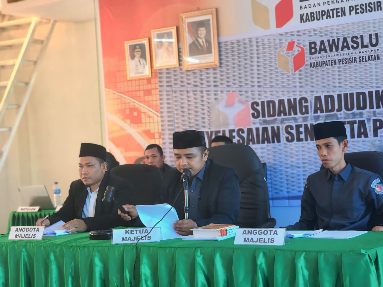 Bawaslu Pesisir Selatan Gelar Simulasi Sidang Sengketa Pemilu