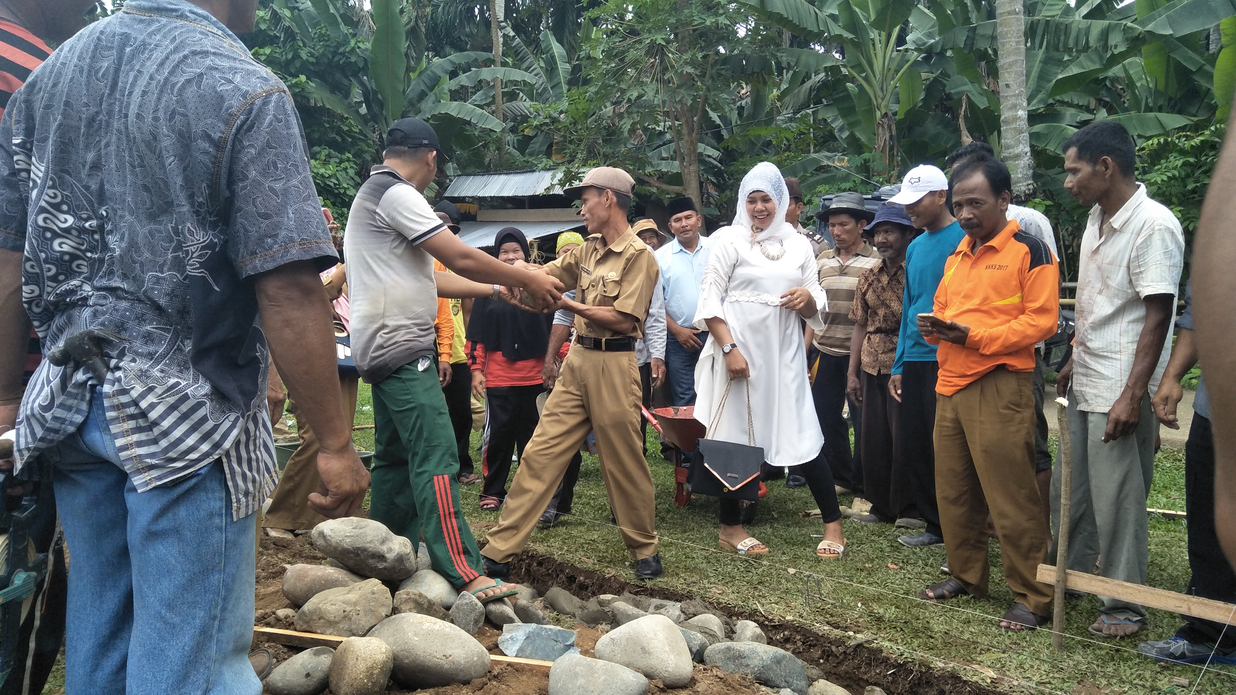 Pemerintah Nagari Kambang Utara Wujudkan Pembangun Sarana Olahraga Tingkat Nagari 