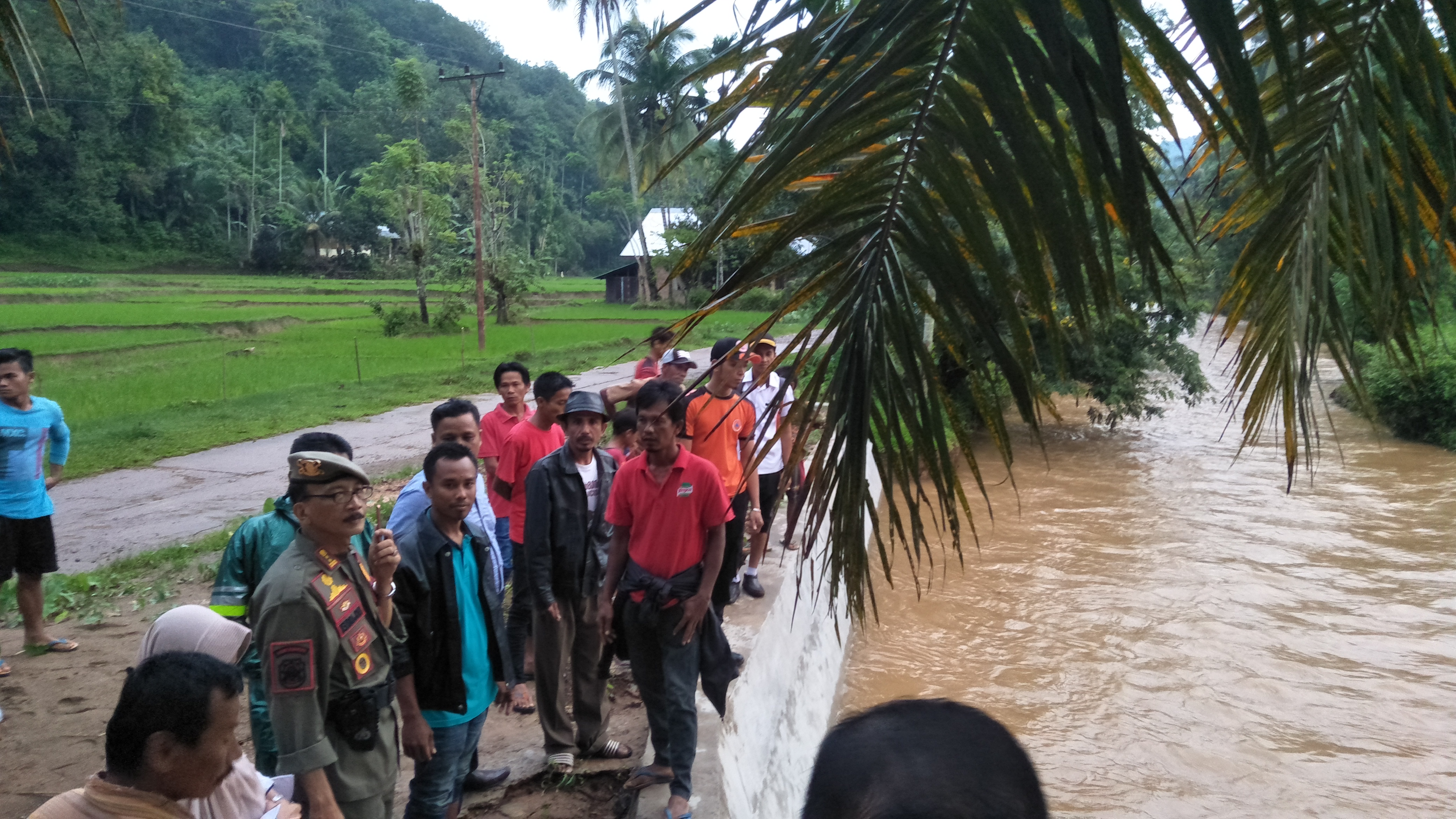Bupati Hendrajoni Akan Segera Tangani Persoalan Banjir di Limau Manih Kulam Kambang