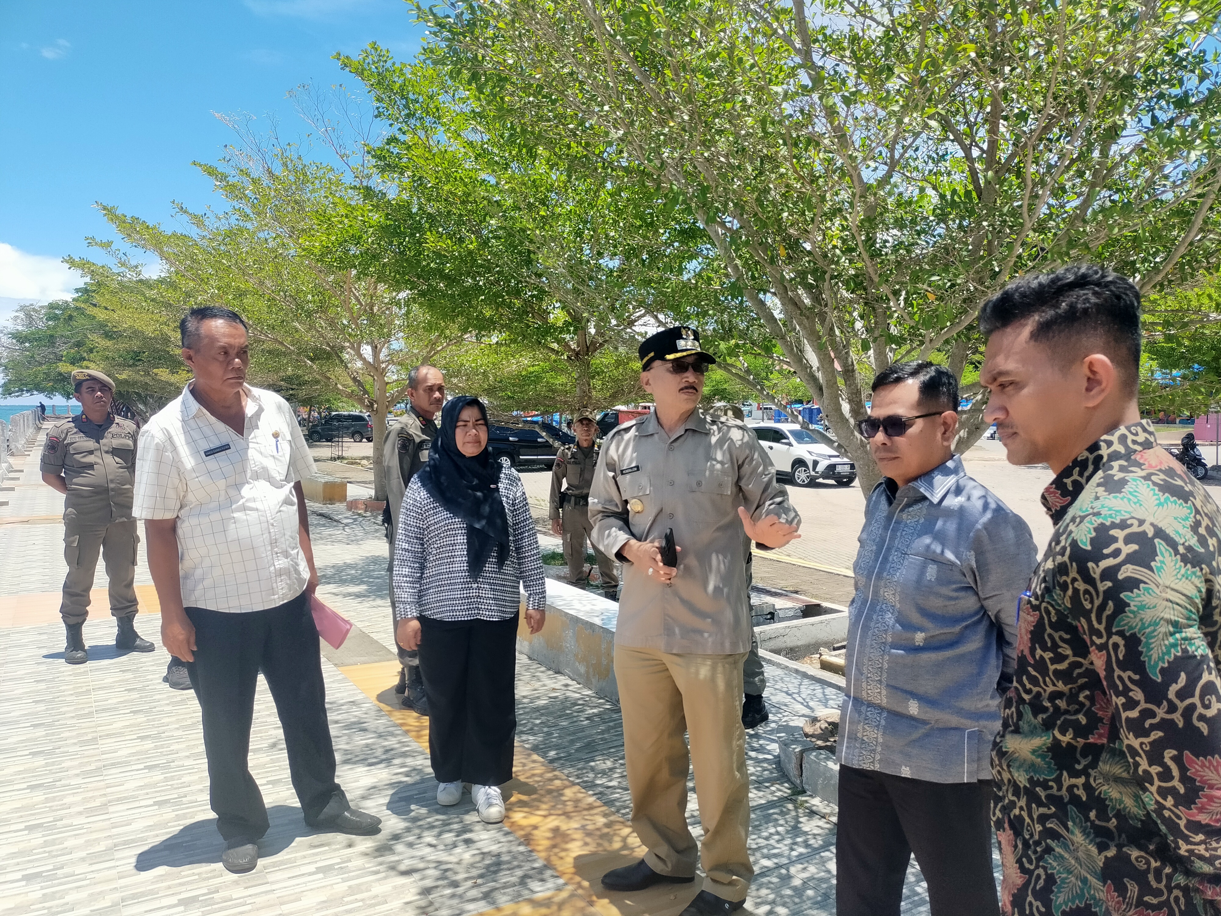 Bupati dan Wakil Bupati Pesisir Selatan Tinjau Kawasan Wisata Carocok Painan