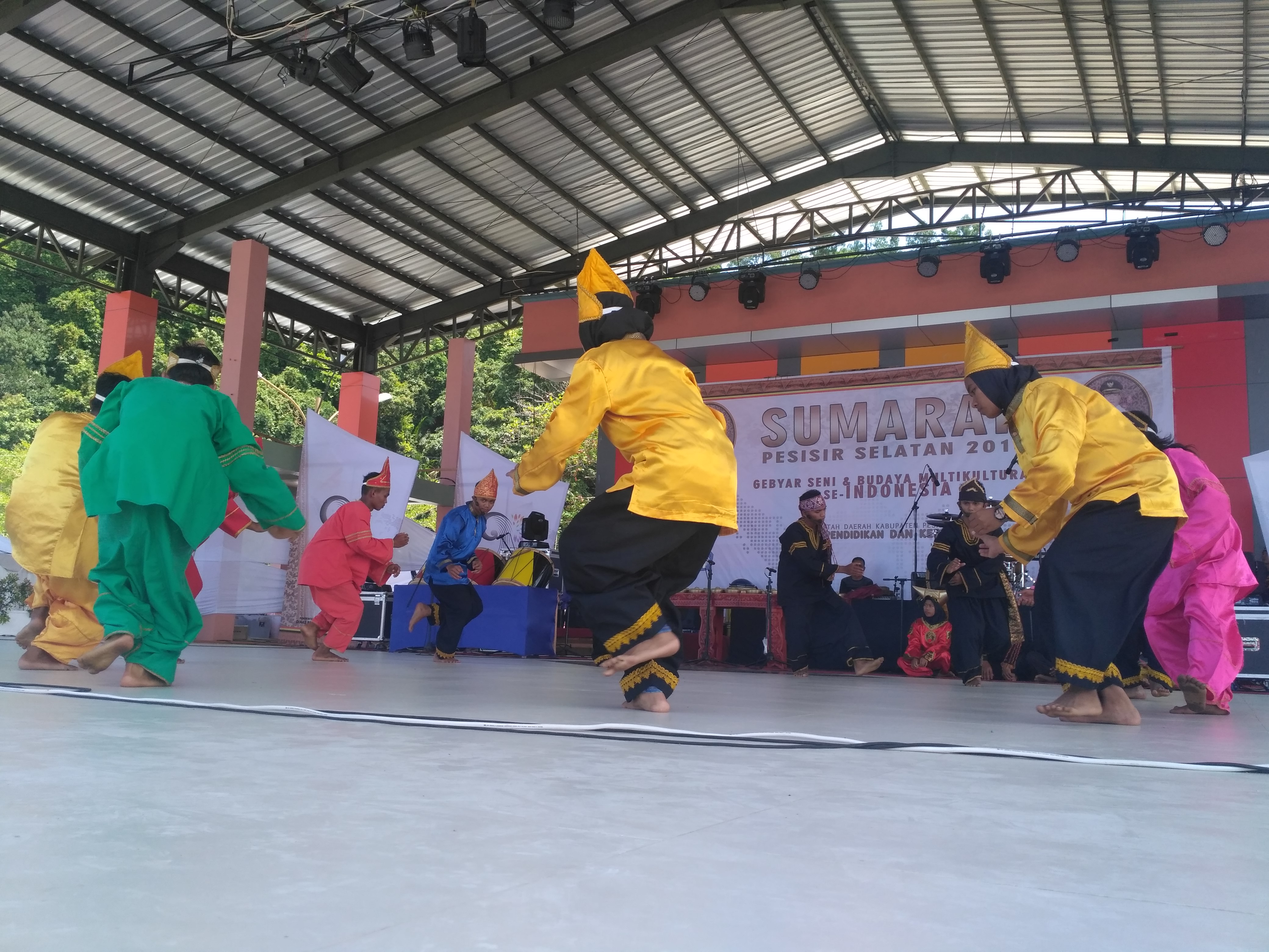 Festival Randai Meriahkan Sumarak Pesisir Selatan 2018 