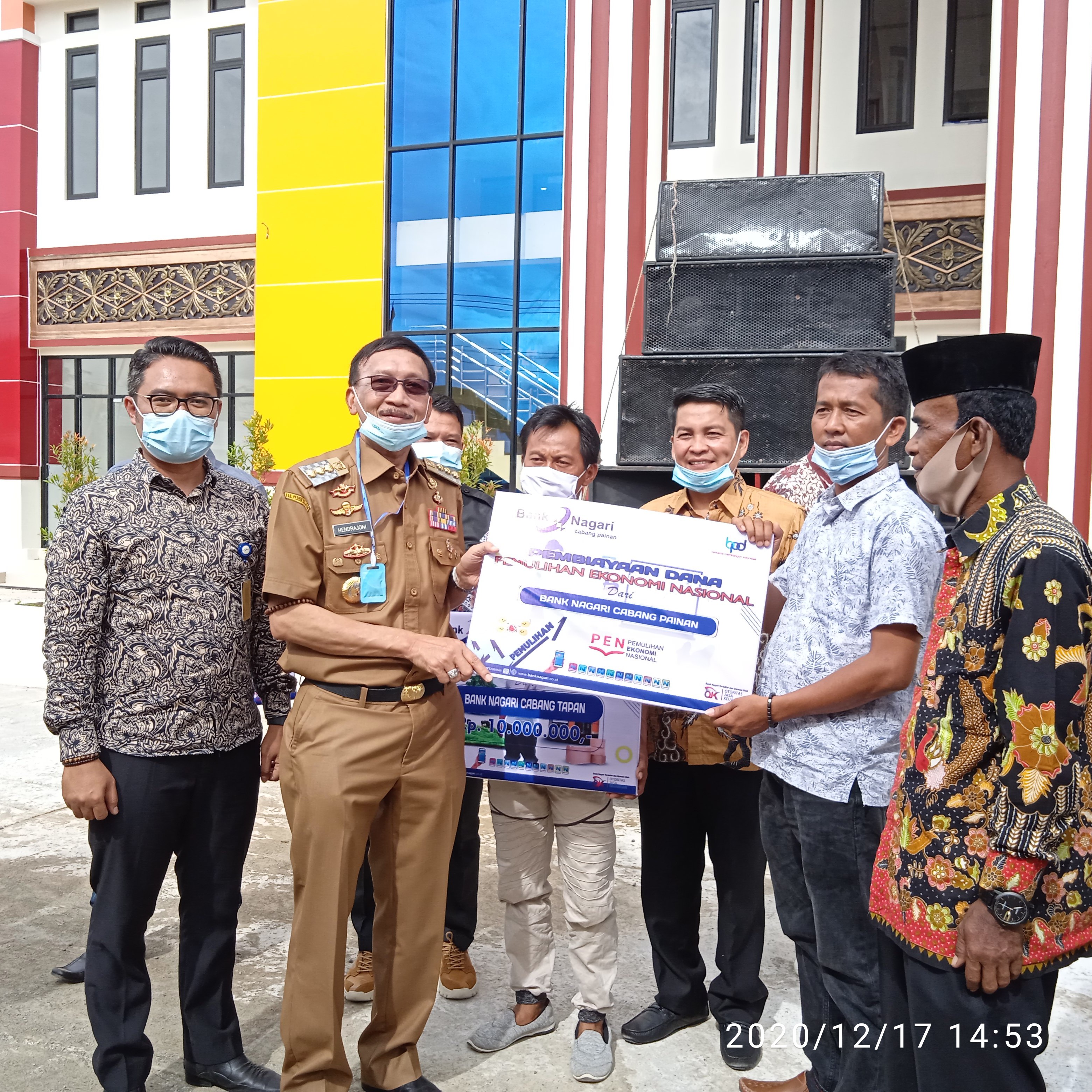Bank Nagari Salurkan KUR Super Mikro,Hendrajoni,KUR Untuk Tingkatkan Ekonomi Masyarakat