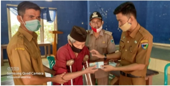 Upaya Pemulihan Ekonomi Dimasa Pandemi, 50 KPM Terima BLT DD Nagari Lagan Mudiak Punggasan