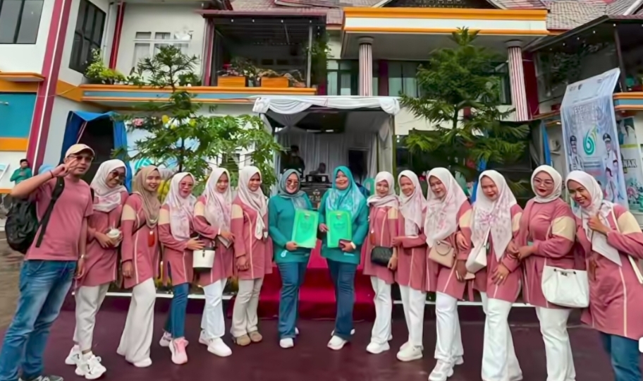 Puskesmas Ranah Ampek Hulu Tapan Raih Penghargaan Puskesmas Dengan Program Terbaik