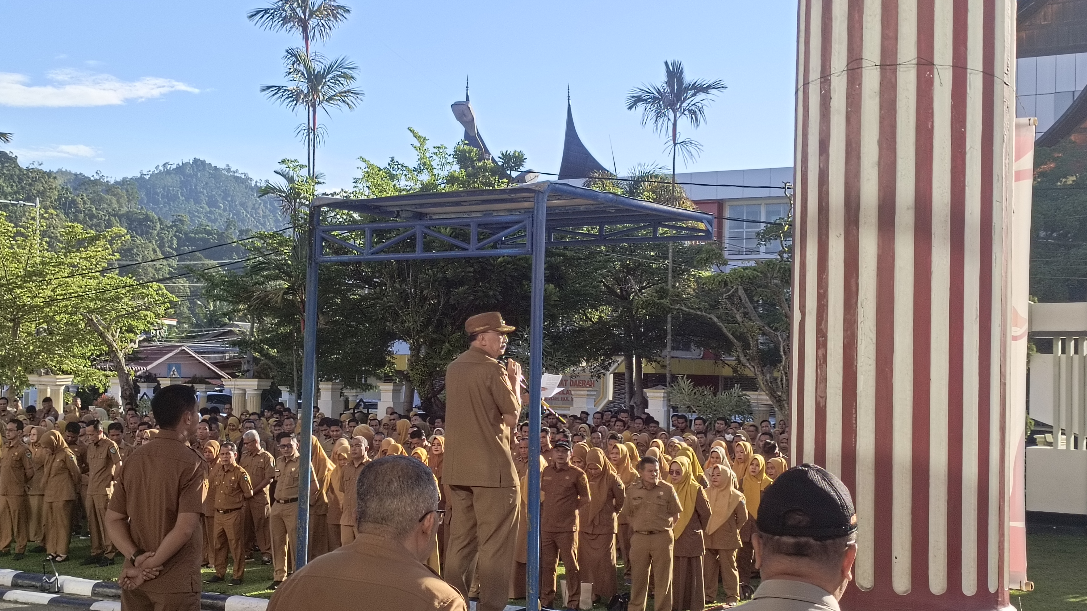 Bupati Hendrajoni Soroti Hubungan Kadis dan Sekretaris, Minta Kerja Sama Diperkuat