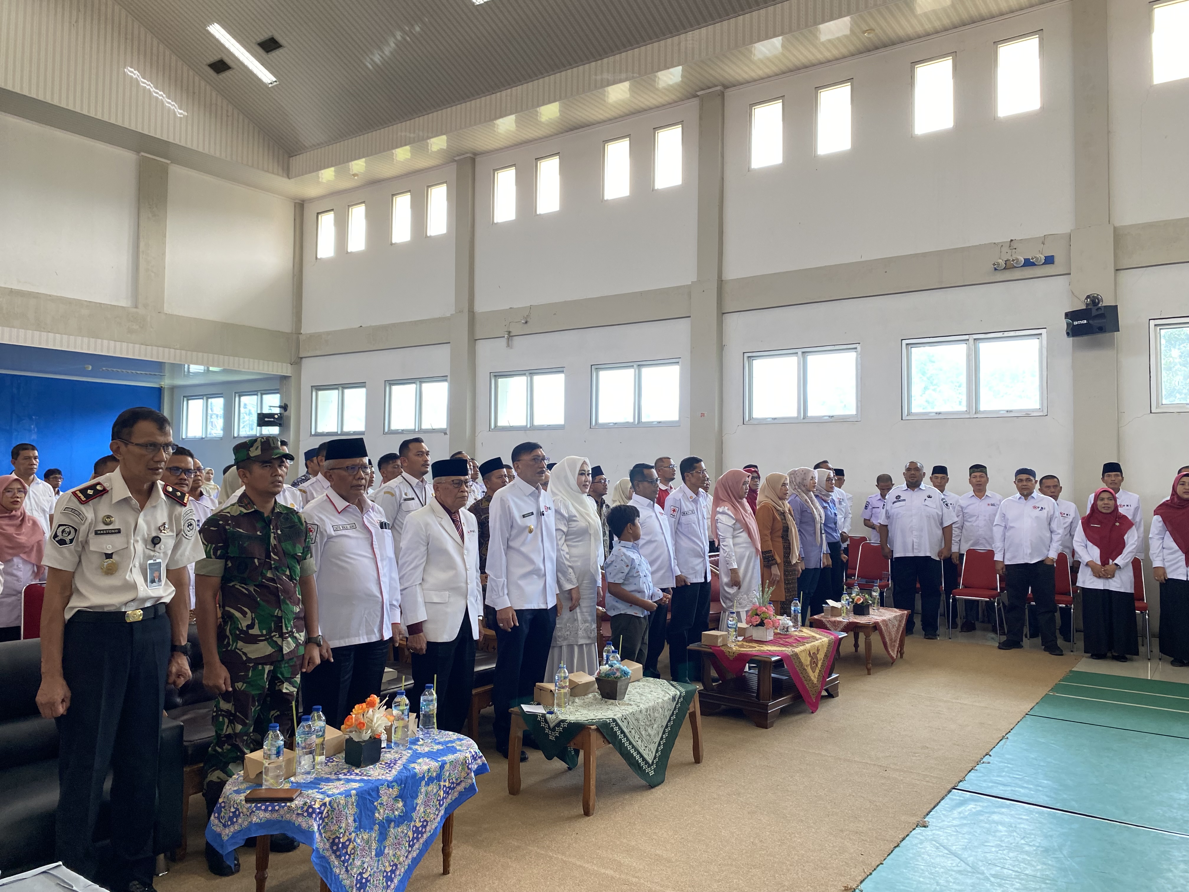 Bupati Hendrajoni Hadiri Pelantikan Pengurus PMI Pessel 2025-2030
