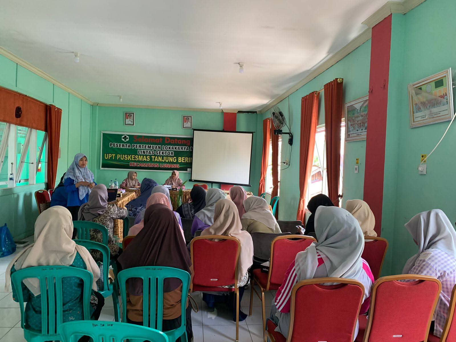 Puskesmas Tanjung Beringin Perkuat Peran Kader dalam Imunisasi dan Surveilans PD3I