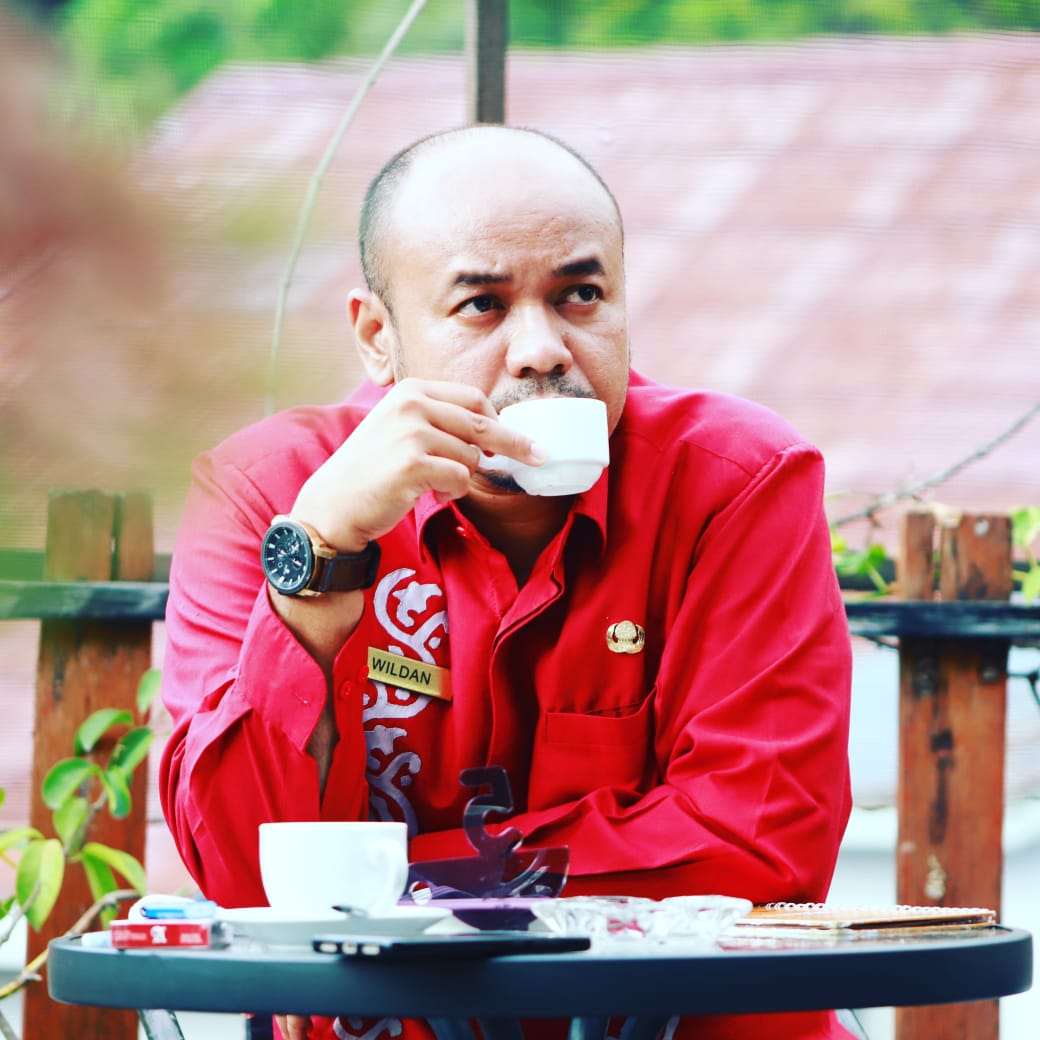Implementasi Pembangunan  Ekonomi Daerah Dengan Mewirusahakan Birokrasi