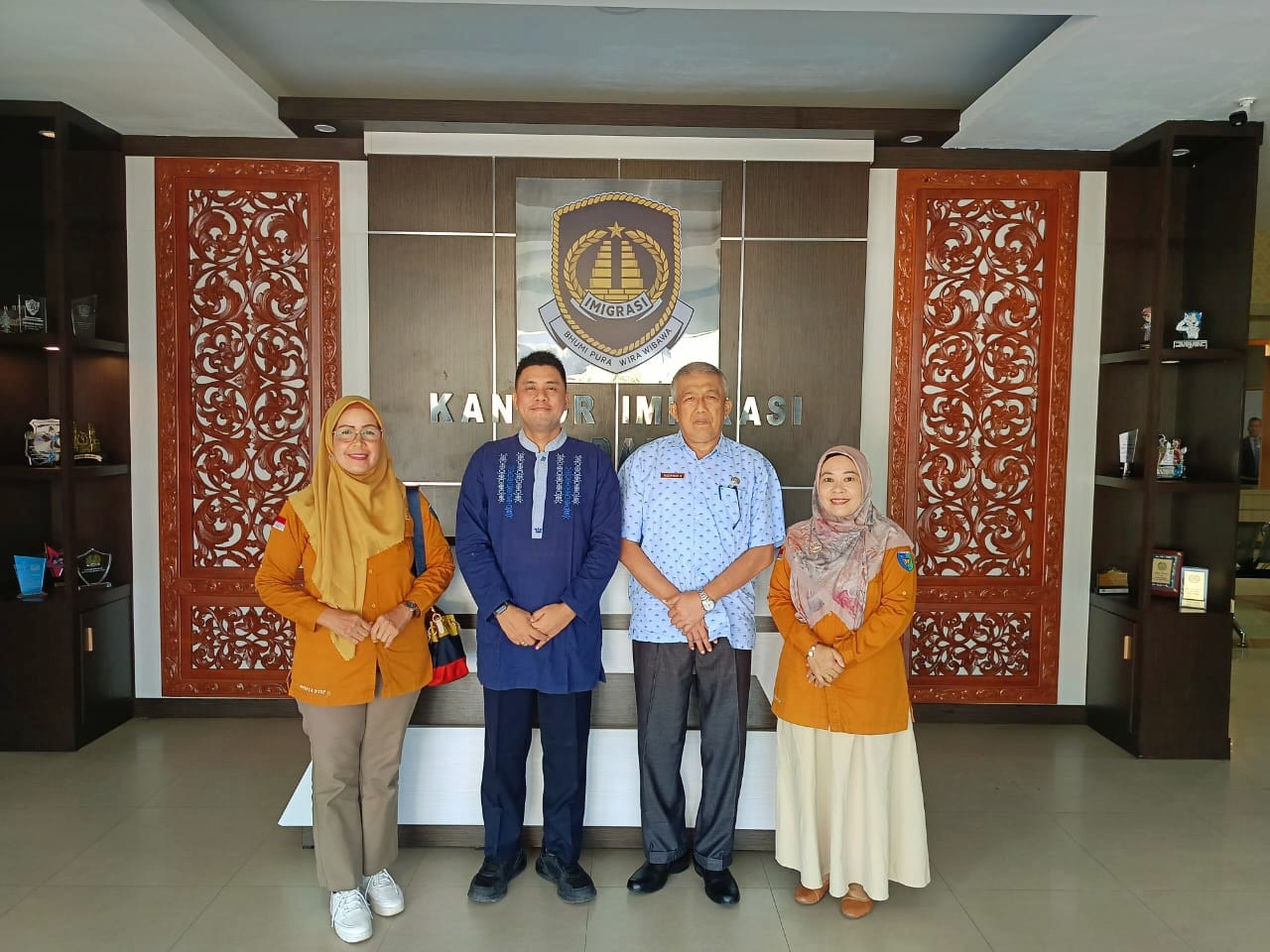 Dekatkan Layanan, Pemkab Pessel Usulkan Pembukaan Layanan Paspor di Gedung Perwakilan Tapan