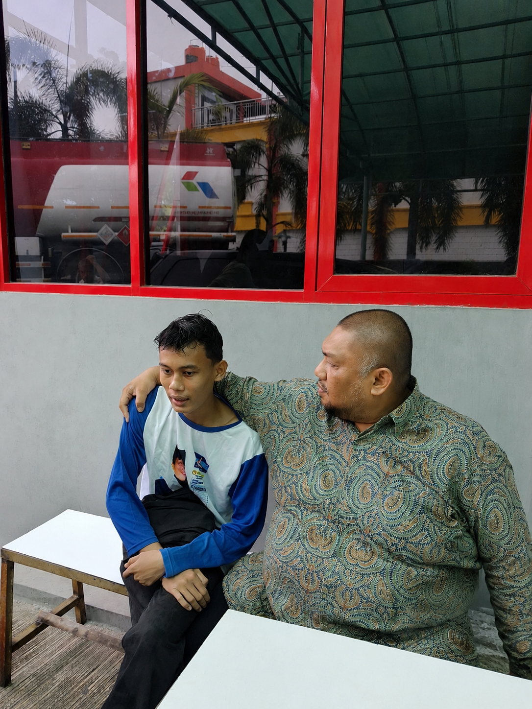 Dinsosp3A Kabupaten Pessel Lakukan Penertiban ODGJ di Area SPBU Sago